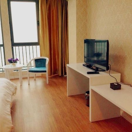 Zhenzhou Lantian Business Hotel เจิ้งโจว ภายนอก รูปภาพ